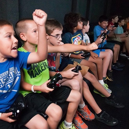 Chicago Video Game Truck and Laser Tag Party Gallery